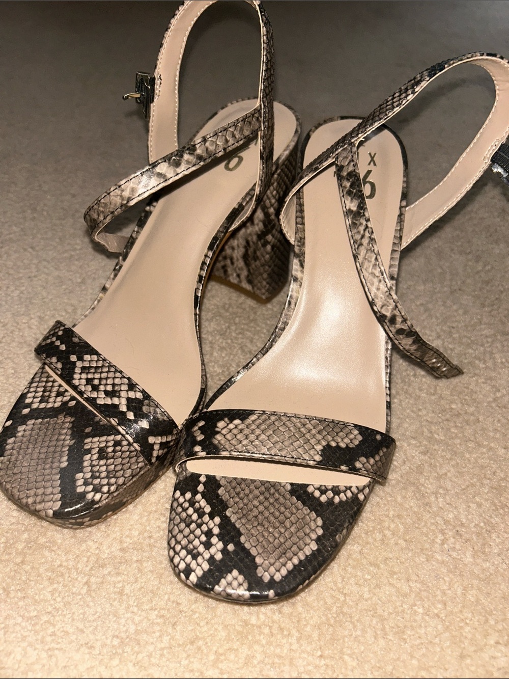 Mix No. 6 4 in heels faux snakeskin design